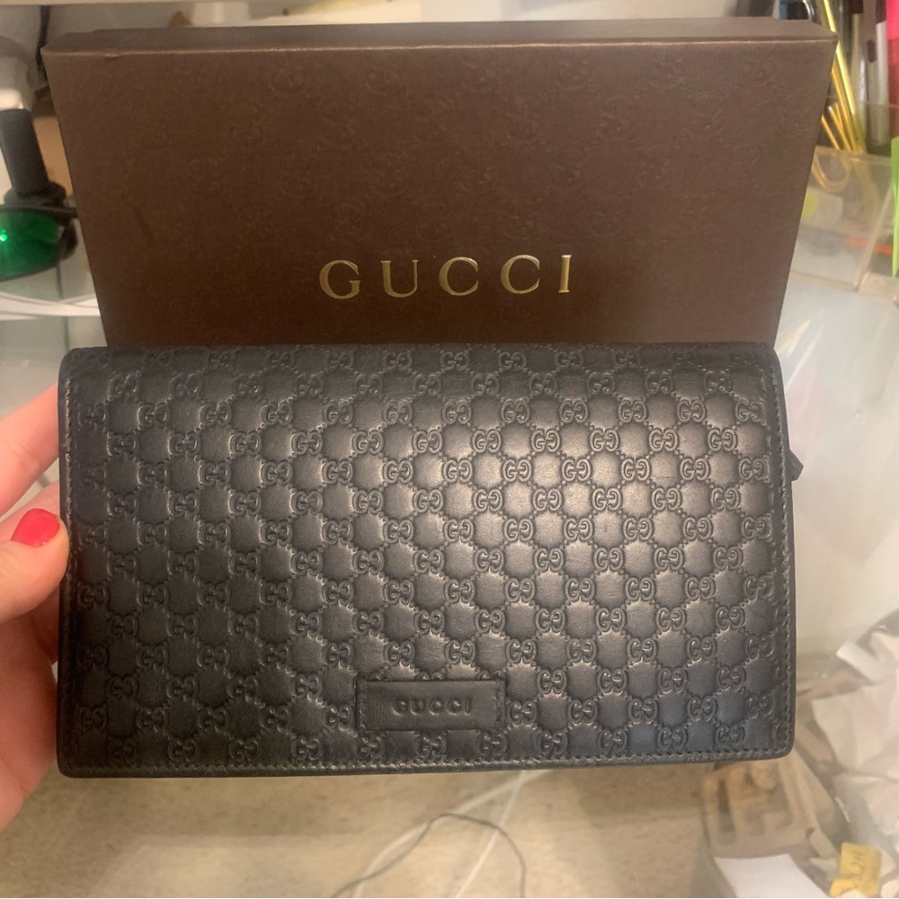 Authentic Gucci Microgussima Monogram Logo Soft Margaux Leather Trifold Wallet